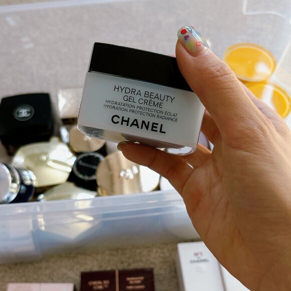 EMPTY COSMETICS CASES, BOTTLES, BOXES, ETC. PRICE FOR ALL - Picture 9 of 15